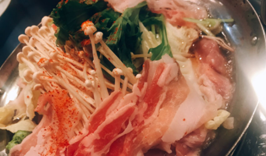 韓国風地鳥鉄板焼&6種類のお鍋が堪能出来るお店❣️ 鳥料理 大番